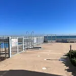 アパート Riviera Patio ミアミ・プラトーヤ