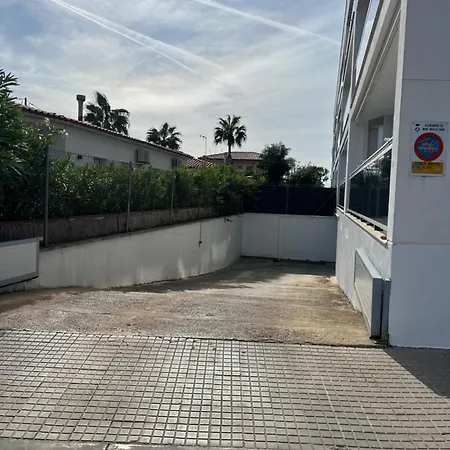 Riviera Patio *